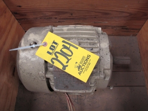 MOTOR, ELECTRIC TYPE, 1-1/2 HORSEPOWER, 460 VAC, 3 PHASE ELEC RATING, 1800 RPM, 182T FRAME, 2.5 AMPS, TEFC-XT ENCLOSURE, CONTINUOUS DUTY, 1.0 SERVICE FACTOR, 1-1/8" DIA, 2-1/2" LENGTH SHAFT. ONE SIZE OVERSIZED CONDUIT BOX, STANDARD PAINT, 4 FT MOTOR LEADS, LEVEL "H" INSULATION (W-44) LOADING & HANDLING FEE $15-